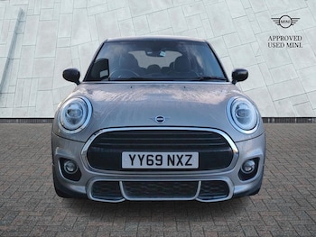 Used MINI Hatch 2019 for sale - 76730711: Photo