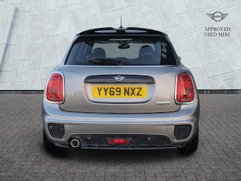 Used MINI Hatch 2019 for sale - 76730711: Photo