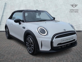 Used MINI Convertible 2023 for sale - 78246309: Photo