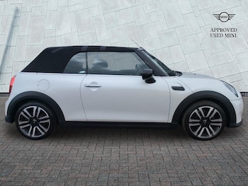 Used MINI Convertible 2023 for sale - 78246309: Photo
