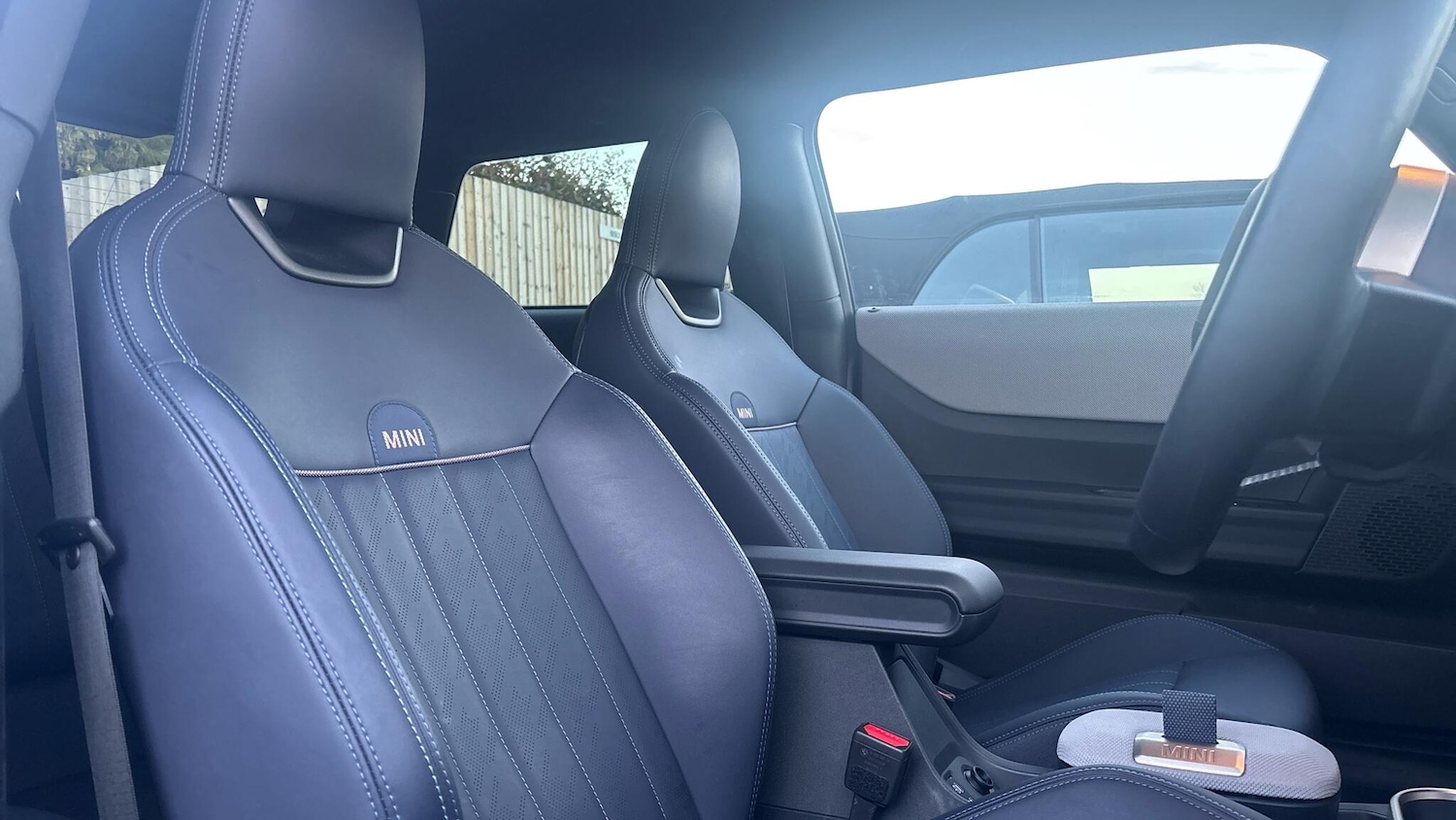 Used MINI Cooper 2025 for sale - 76500927: Photo 11