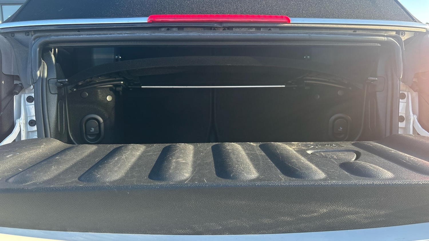 Used MINI Convertible 2023 for sale - 76400334: Photo 13