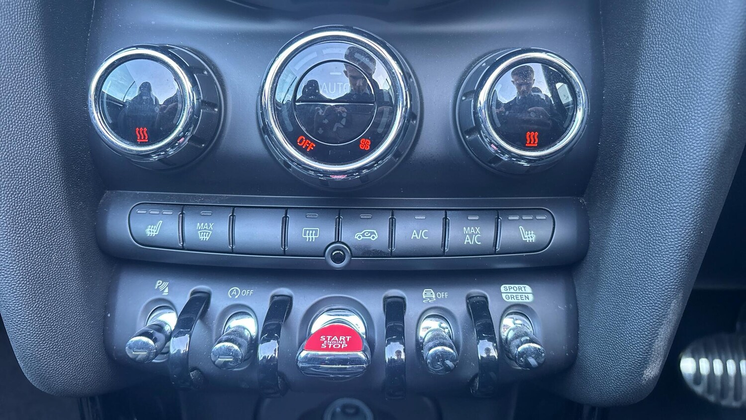 Used MINI Convertible 2023 for sale - 76400334: Photo 20