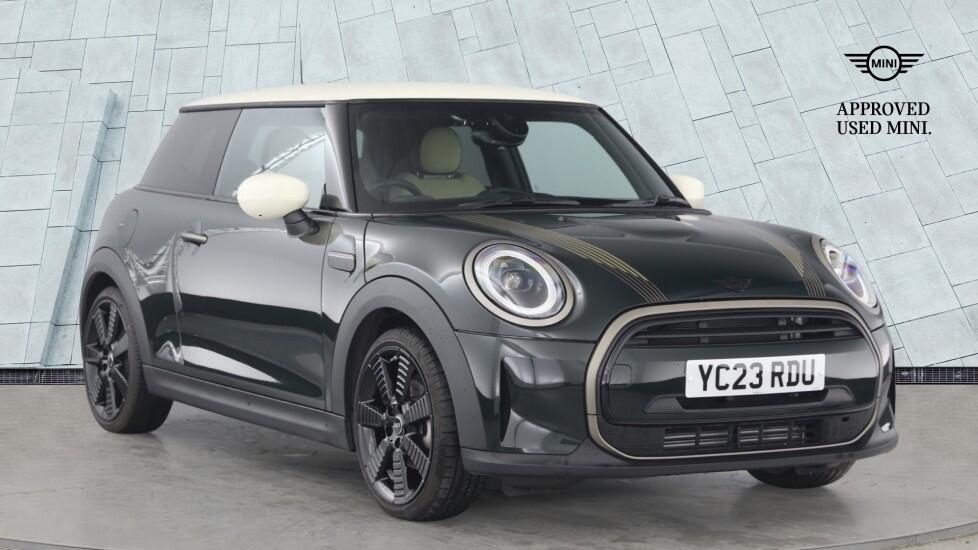 Used MINI Hatch 2023 for sale - 76111702: Photo 1