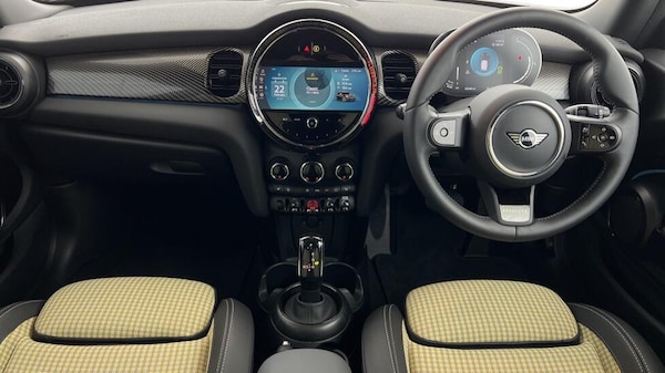 Used MINI Hatch 2023 for sale - 76111702: Photo 4