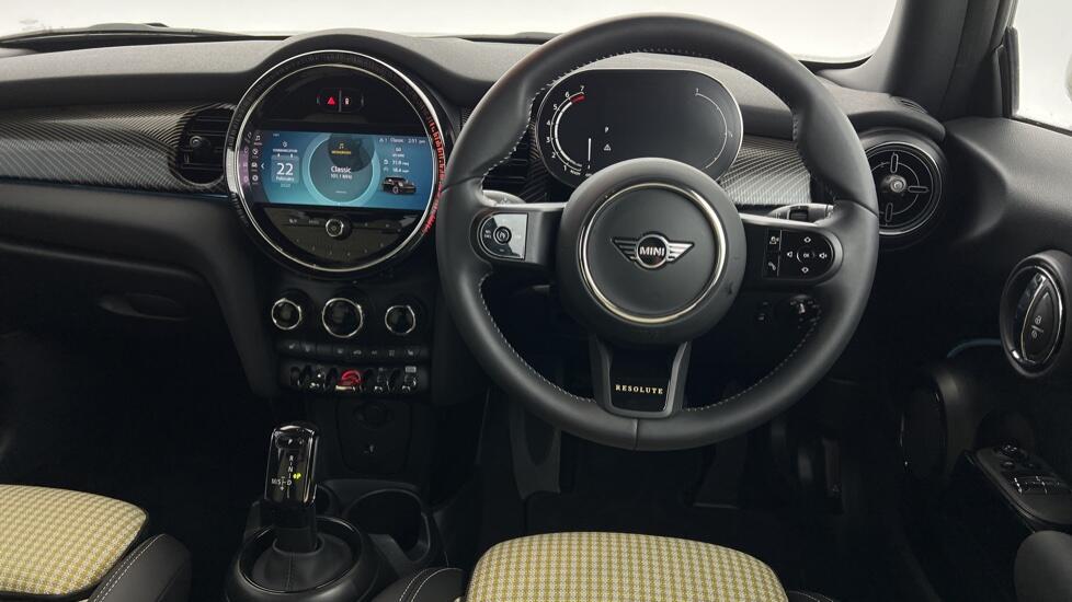 Used MINI Hatch 2023 for sale - 76111702: Photo 5