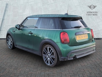 Used MINI Hatch 2024 for sale - 76716783: Photo