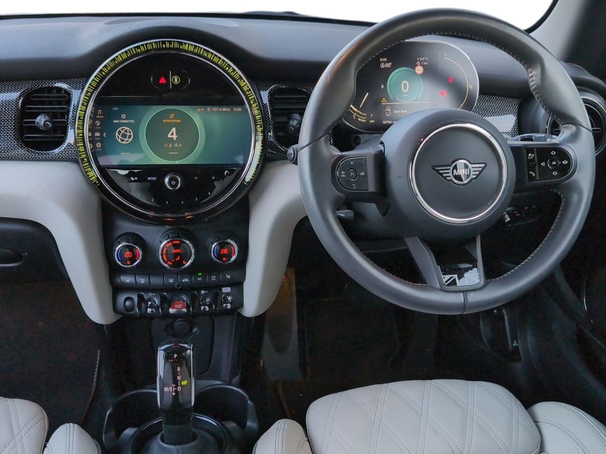 Used MINI Hatch 2024 for sale - 76716783: Photo 8