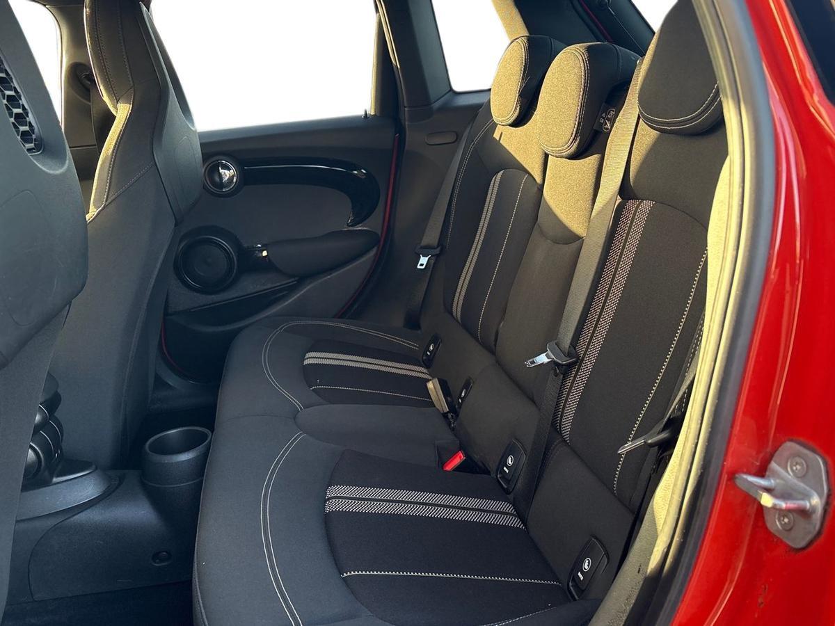 Used MINI Hatch 2019 for sale - 77030918: Photo 12