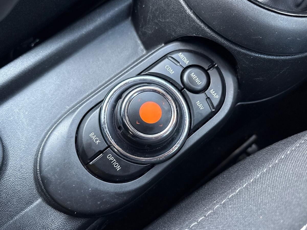 Used MINI Hatch 2019 for sale - 77030918: Photo 19