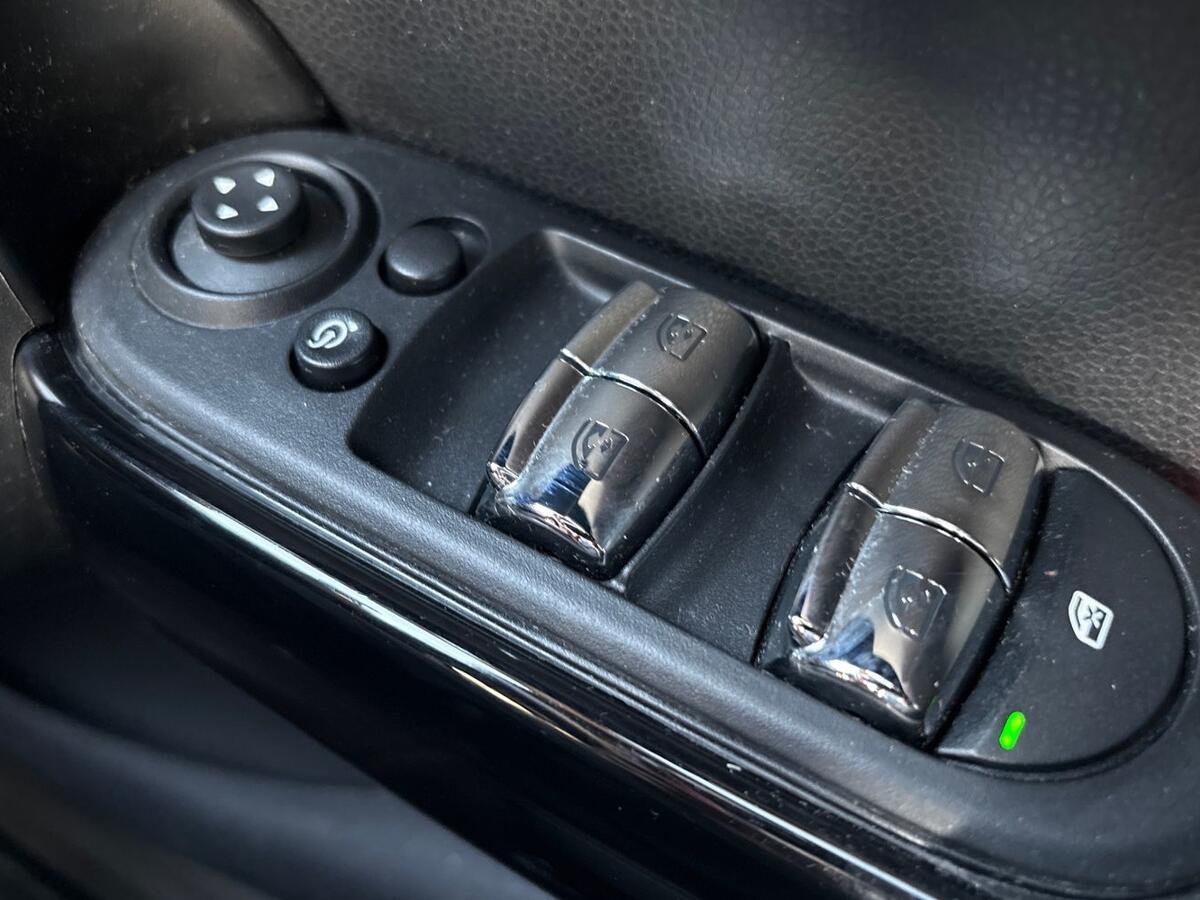 Used MINI Hatch 2019 for sale - 77030918: Photo 26