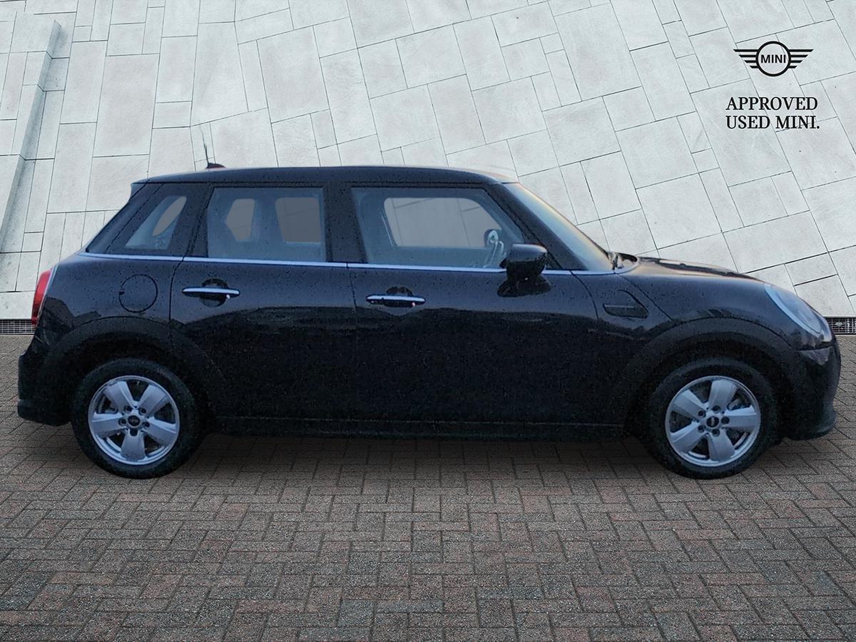 Used MINI Hatch 2022 for sale - 76888275: Photo 3