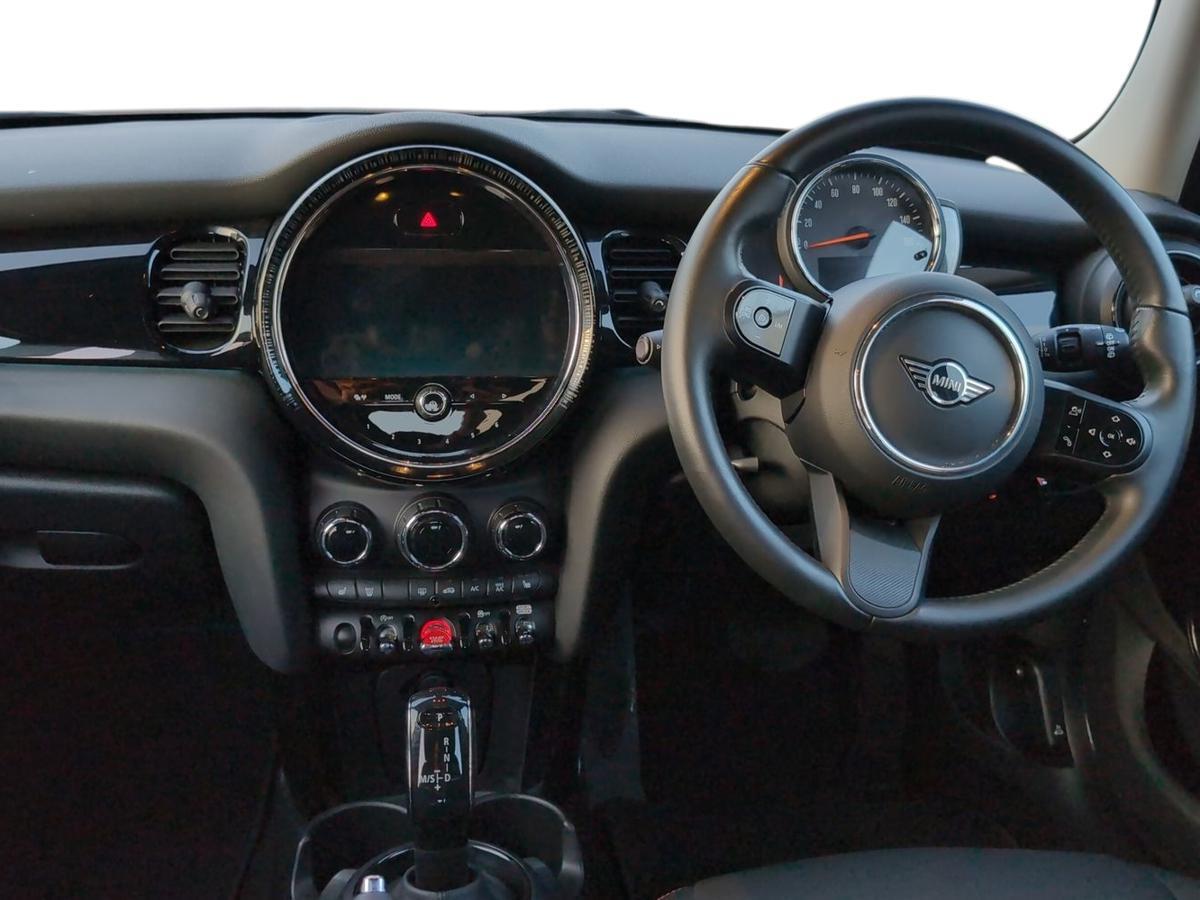 Used MINI Hatch 2022 for sale - 76888275: Photo 4