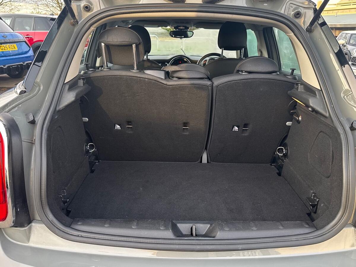 Used MINI Hatch 2022 for sale - 76458640: Photo 10