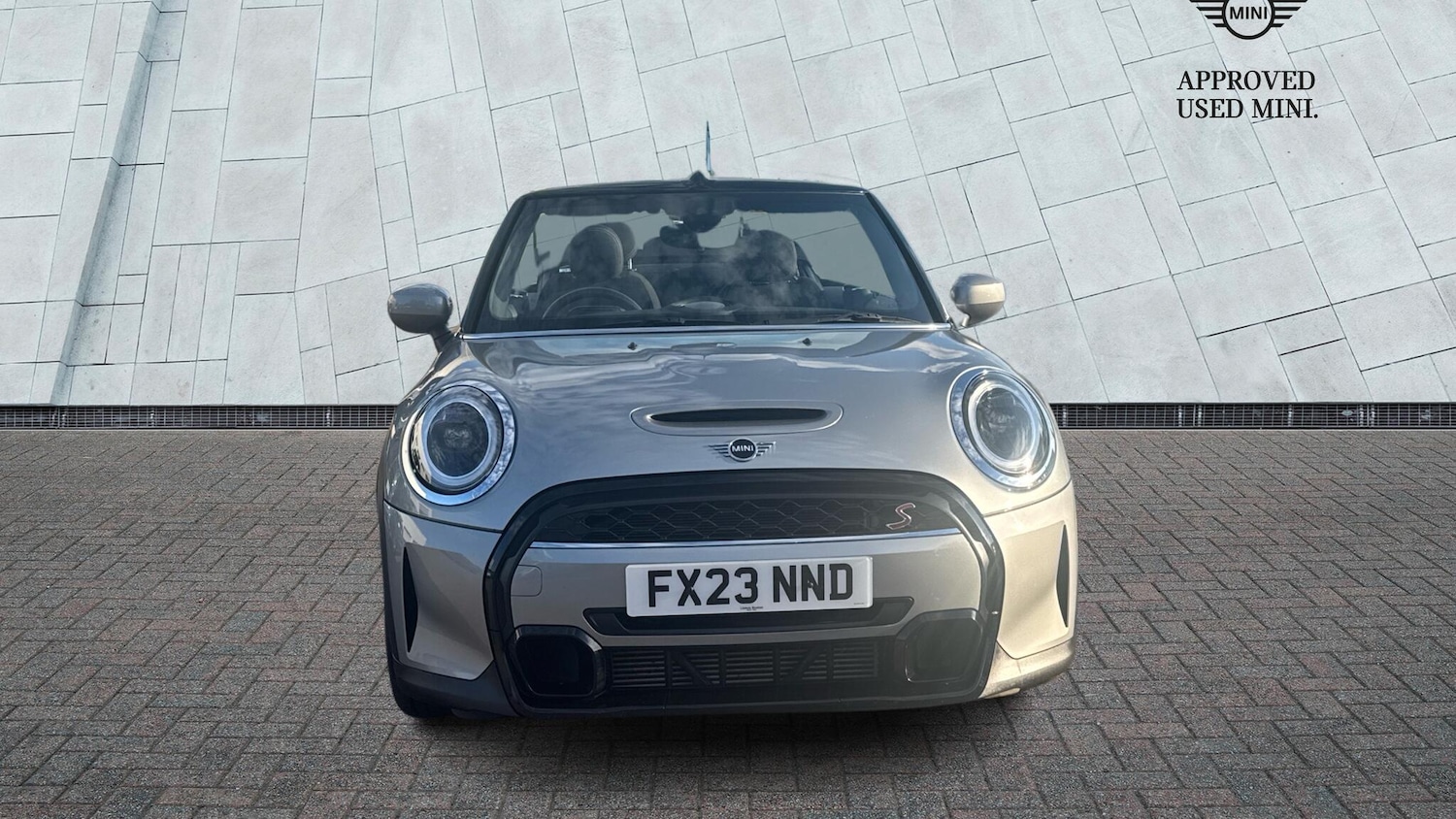 Used MINI Convertible 2023 for sale - 76111691: Photo 16