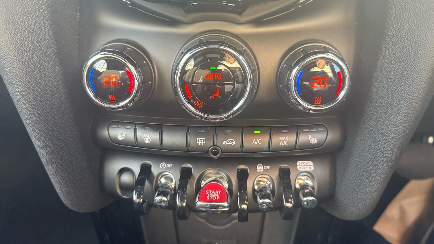 Used MINI Convertible 2023 for sale - 76111691: Photo 20