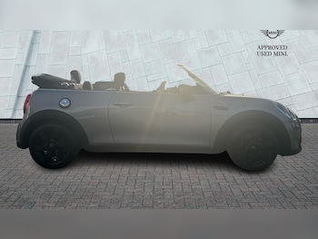 Used MINI Convertible 2023 for sale - 76111691: Photo 3