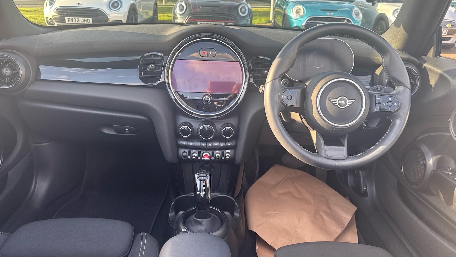 Used MINI Convertible 2023 for sale - 76111691: Photo 4