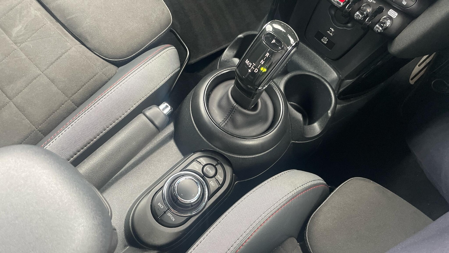 Used MINI Hatch 2023 for sale - 76338441: Photo 10