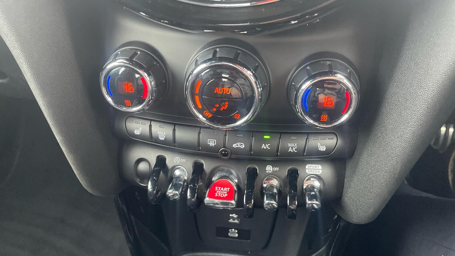 Used MINI Hatch 2023 for sale - 76338441: Photo 24