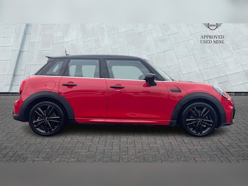 Used MINI Hatch 2023 for sale - 76338441: Photo