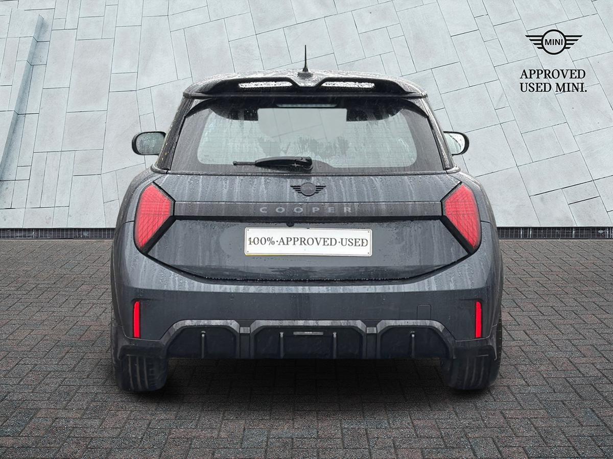 Used MINI Cooper 2024 for sale - 76586518: Photo 4