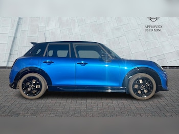 Used MINI Cooper 2025 for sale - 76327833: Photo