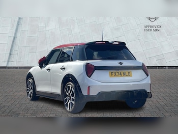 Used MINI Cooper 2024 for sale - 75521655: Photo