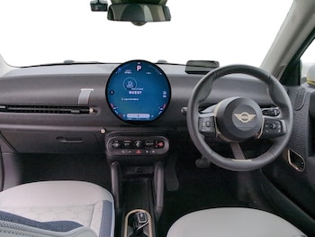 Used MINI Electric Cooper 2024 for sale - 77599778: Photo