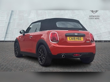 Used MINI Convertible 2018 for sale - 75929430: Photo