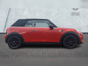 Used MINI Convertible 2018 for sale - 75929430: Photo