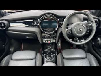 Used MINI Hatch 2023 for sale - 75024982: Photo