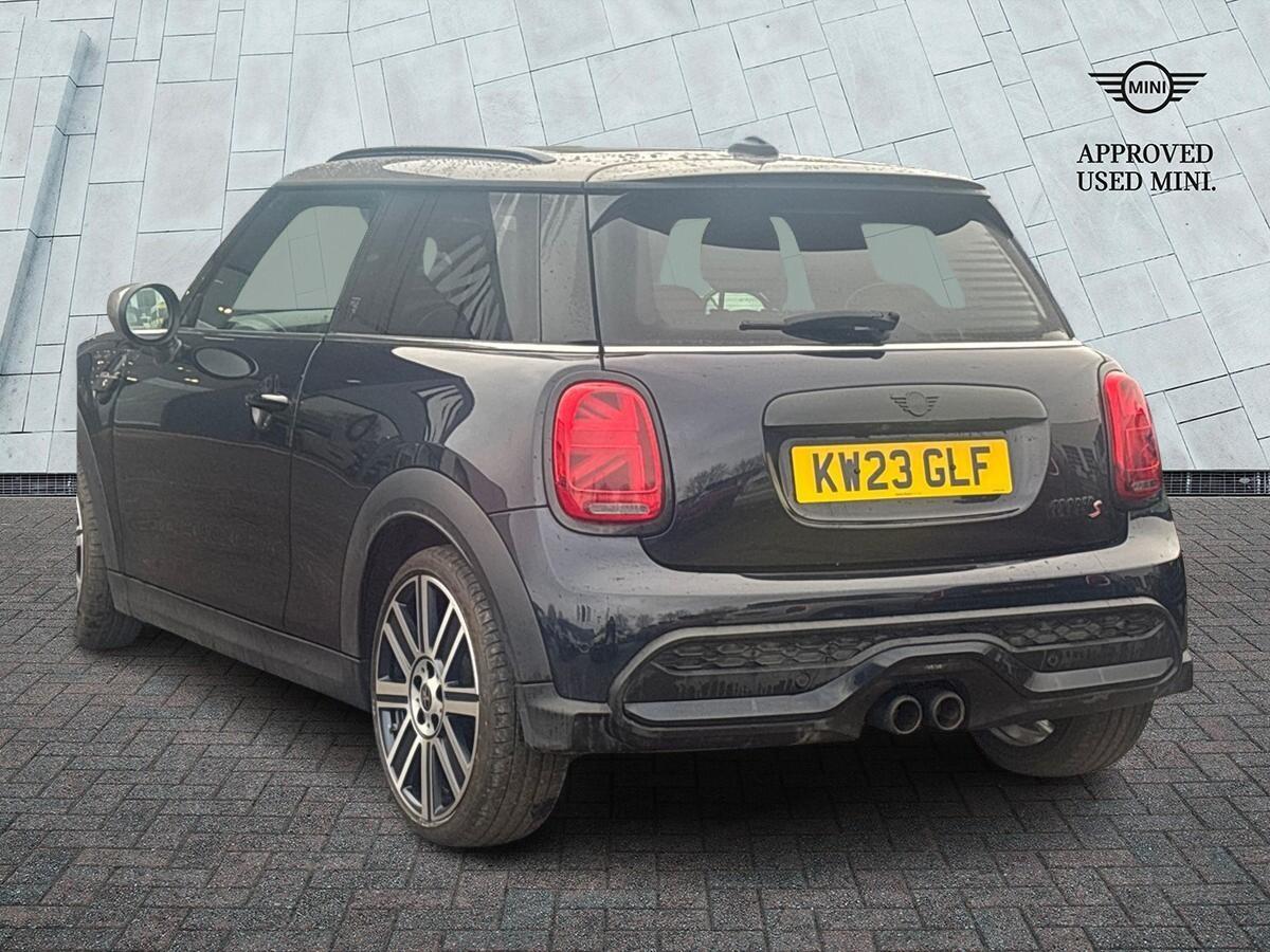 Used MINI Hatch 2023 for sale - 76937361: Photo 2