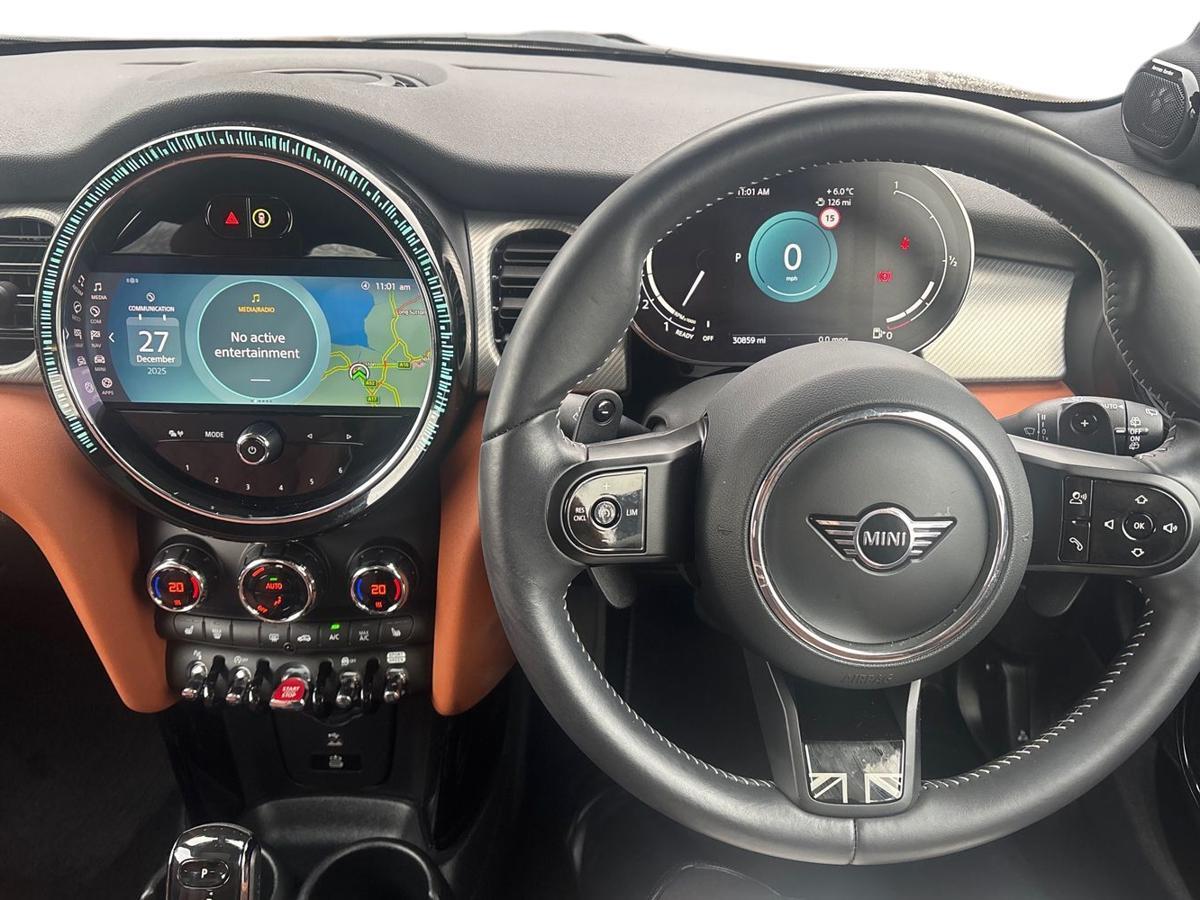 Used MINI Hatch 2023 for sale - 76937361: Photo 5