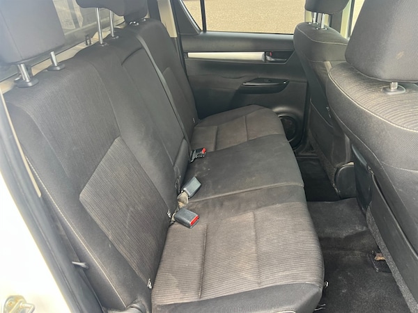 Used Toyota Hilux 2021 for sale - 76255148: Photo 18