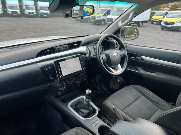 Used Toyota Hilux 2021 for sale - 76255148: Photo 8
