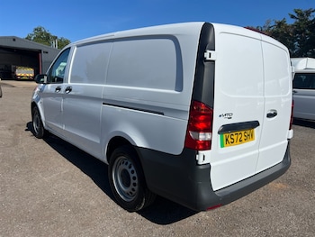 Used Mercedes-Benz Vito 2023 for sale - 79102118: Photo