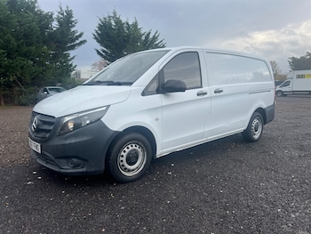 Used Mercedes-Benz Vito 2017 for sale - 76494206: Photo