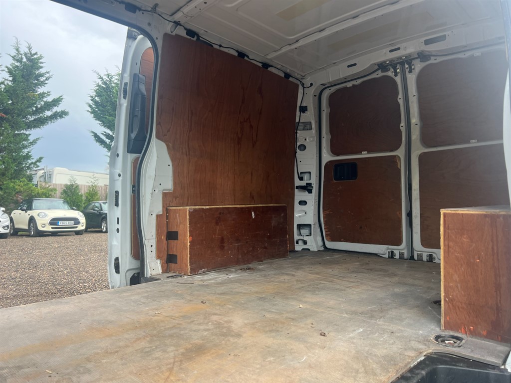 Used Mercedes-Benz Vito 2017 for sale - 76494206: Photo 5