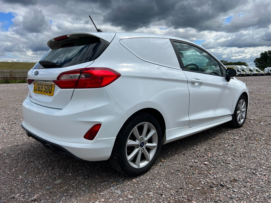 Used Ford Fiesta 2019 for sale - 75571014: Photo 11