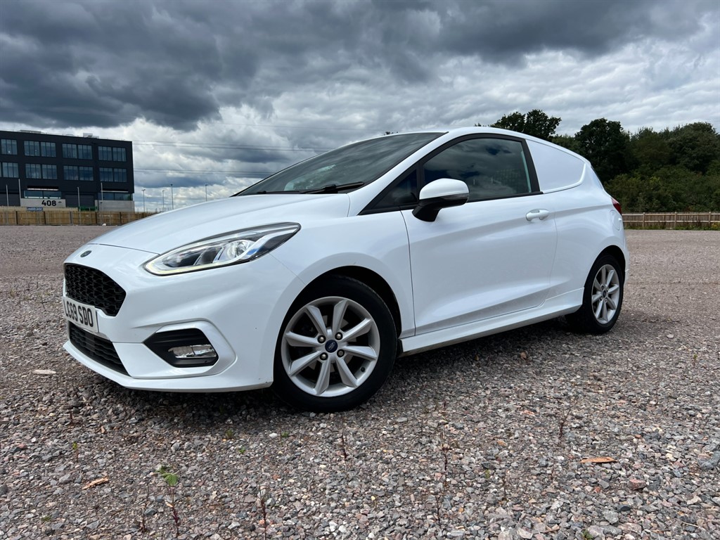 Used Ford Fiesta 2019 for sale - 75571014: Photo 2