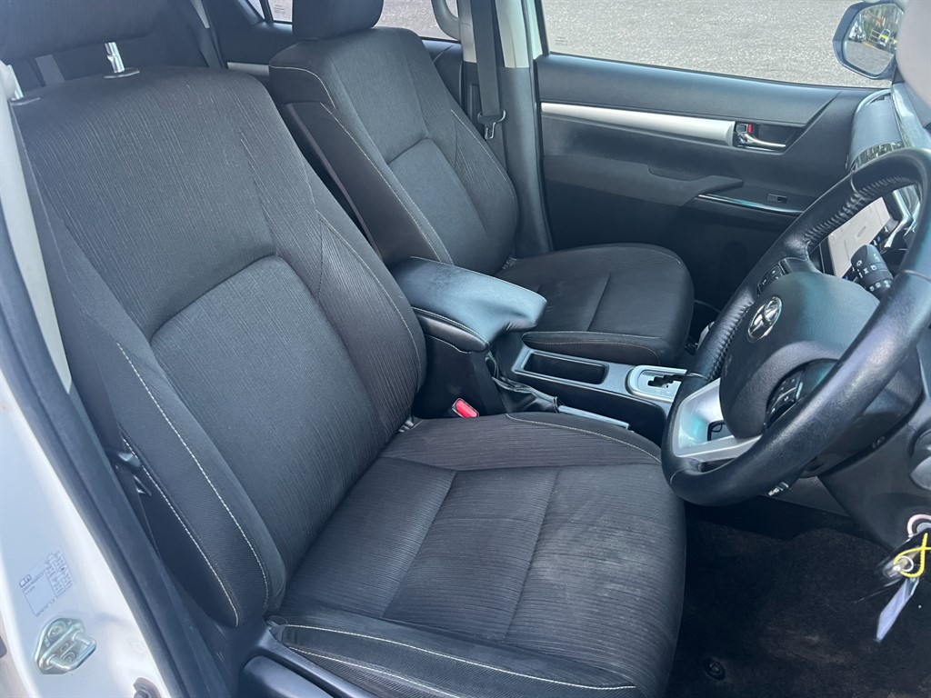 Used Toyota Hilux 2021 for sale - 76648237: Photo 17