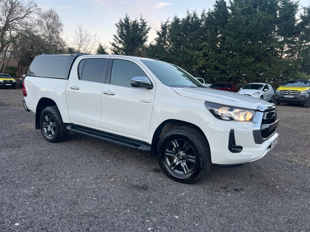 Used Toyota Hilux 2021 for sale - 76648237: Photo 2