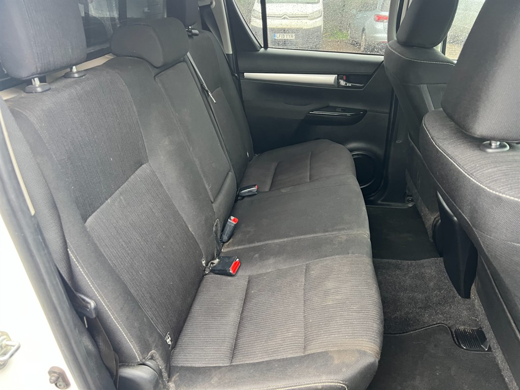 Used Toyota Hilux 2021 for sale - 77607233: Photo 17