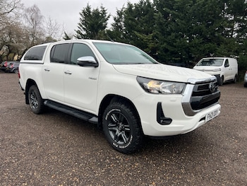 Used Toyota Hilux 2021 for sale - 77607233: Photo
