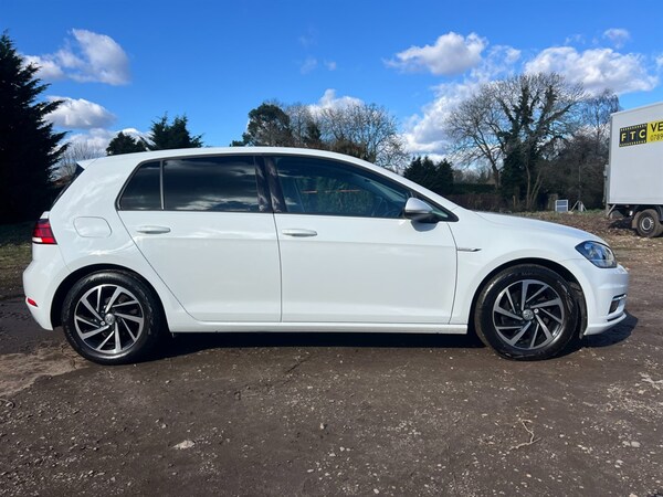 Used Volkswagen Golf 2019 for sale - 75572467: Photo 2