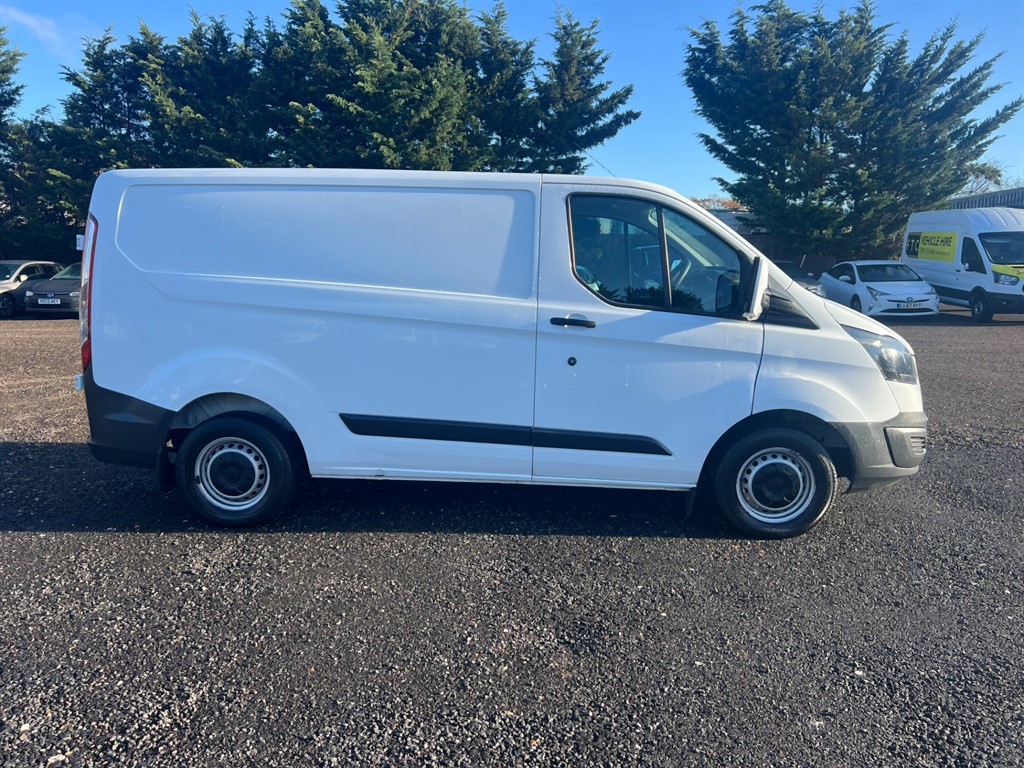 Used Ford Transit Custom 2017 for sale - 76818071: Photo 2