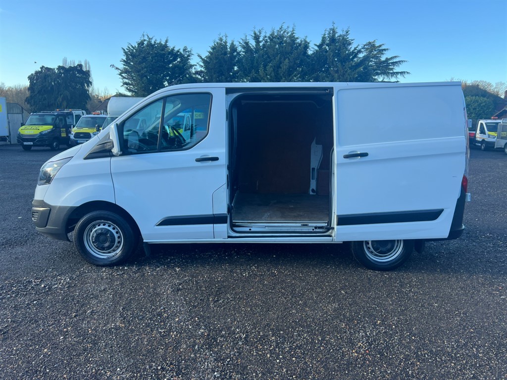 Used Ford Transit Custom 2017 for sale - 76818071: Photo 6