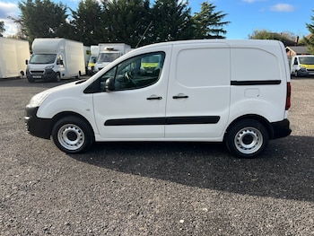 Used Peugeot Partner 2017 for sale - 76709763: Photo