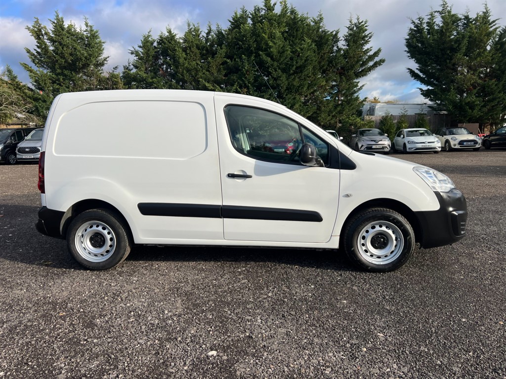 Used Peugeot Partner 2017 for sale - 76709763: Photo 7